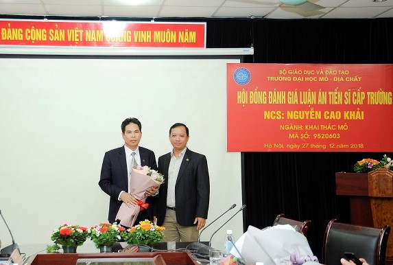 Lễ bảo vệ luận án tiến sĩ cấp Trường cho NCS Nguyễn Cao Khải
